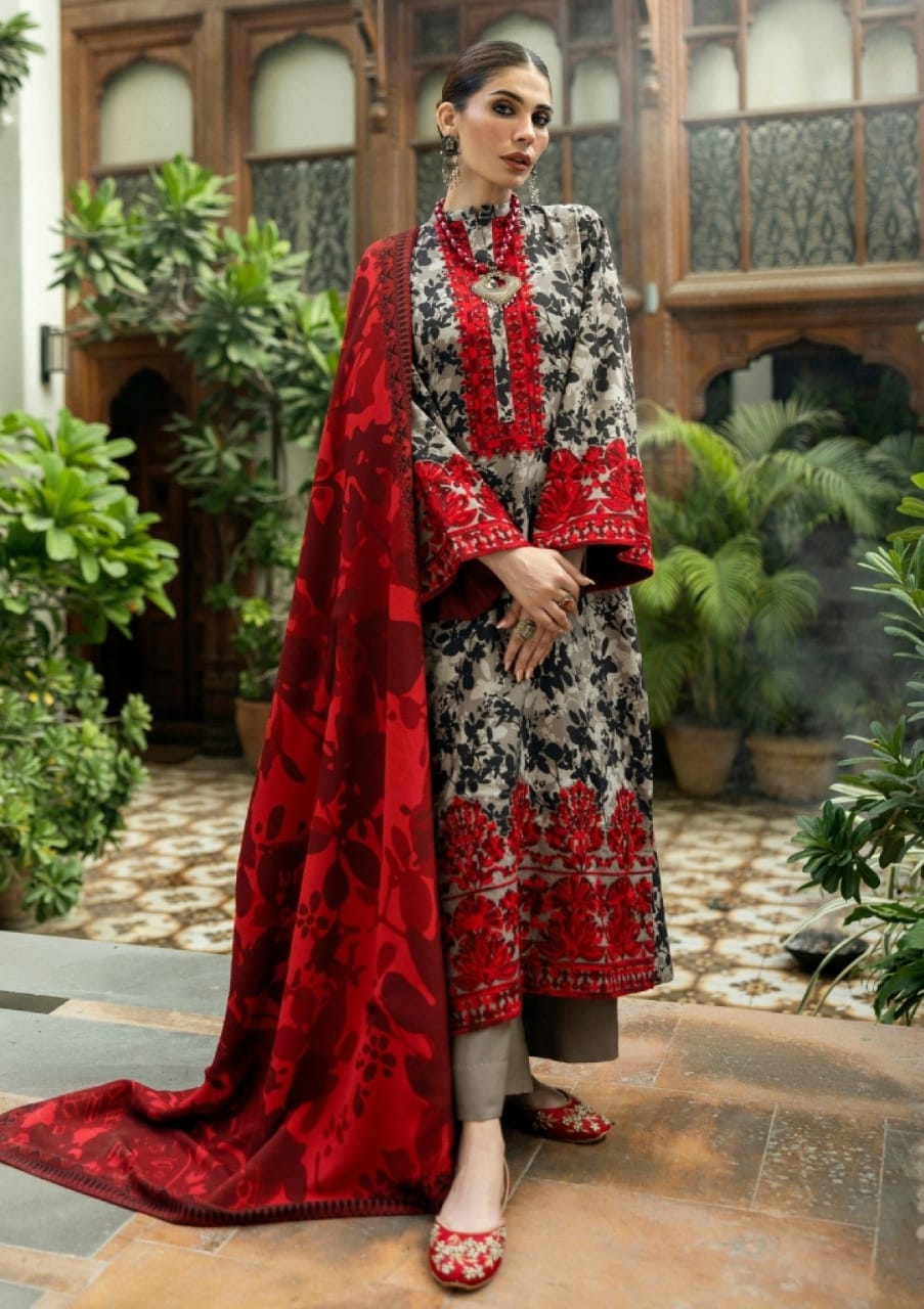 ZAINAB CHOTTANI LAWN UNSTITCHED SUIT