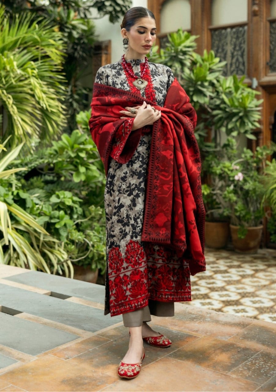 ZAINAB CHOTTANI LAWN UNSTITCHED SUIT